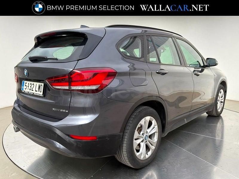 Usado BMW X1 Comfort Edition 245 CV (180 kW) 2022 Gris / plata SUV