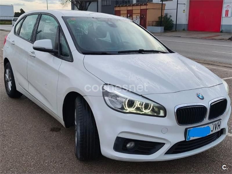 Blanco Usado 2016 BMW 216 Active Tourer Monovolumen | 8900 € (Precio justo) - Imagen 1/4