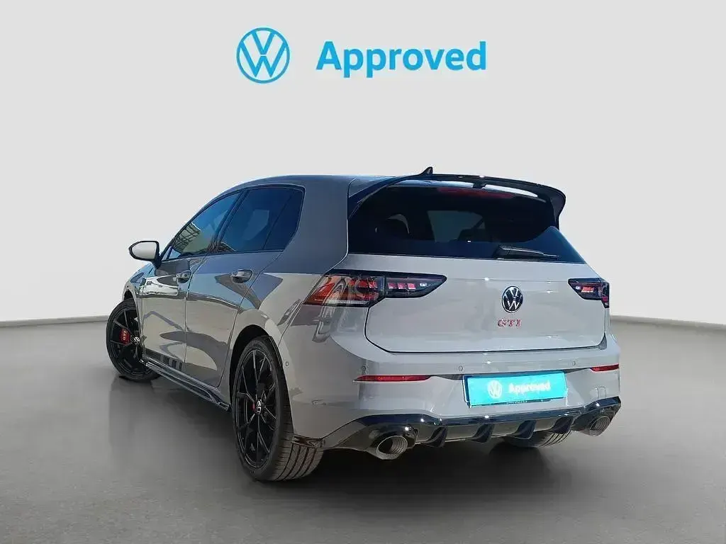 Usado VW Golf VIII GTI Clubsport 300 CV (220 kW) 2026 Gris