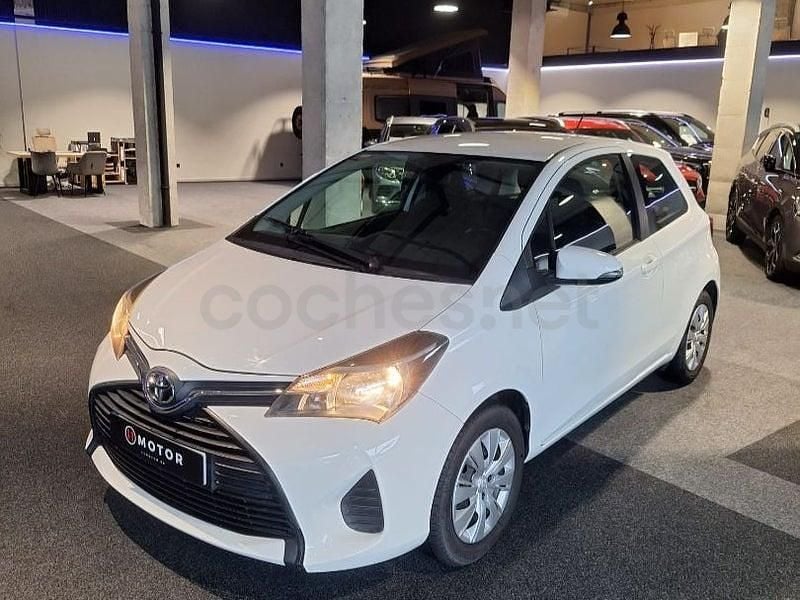 Usado Toyota Yaris City 90 CV (66 kW) 2014 Blanco Utilitario