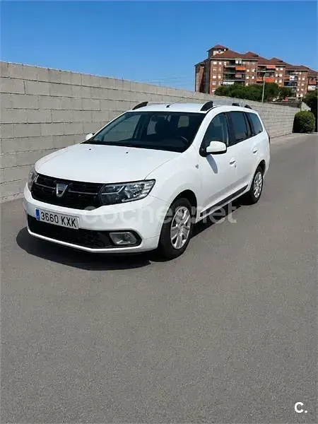 Usado Dacia Logan MCV Comfort 90 CV (66 kW) 2019 Blanco Familiar