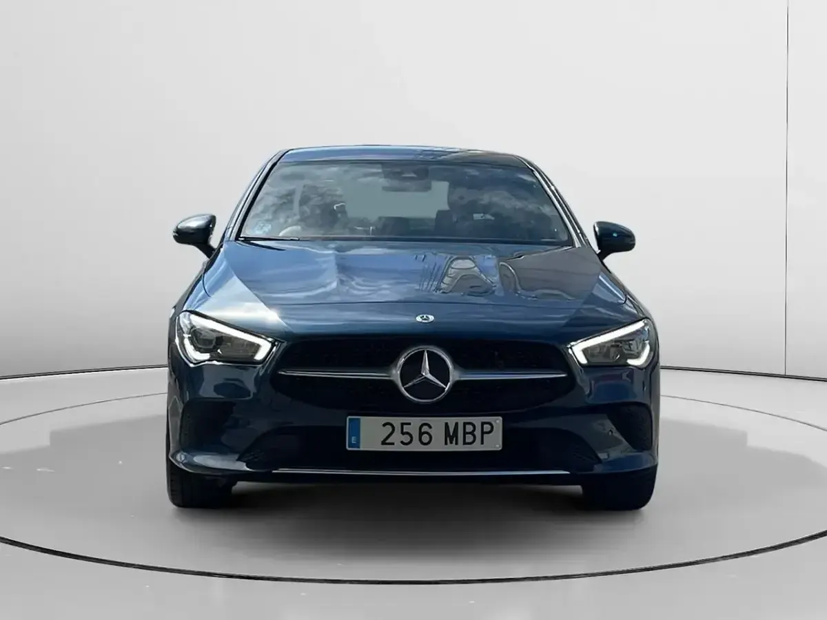 Usado Mercedes CLA250e Progressive 218 CV (160 kW) 2022 Azul Berlina