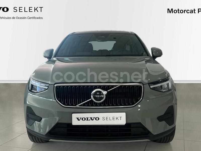 Usado Volvo XC40 Core 163 CV (119 kW) 2025 Verde SUV