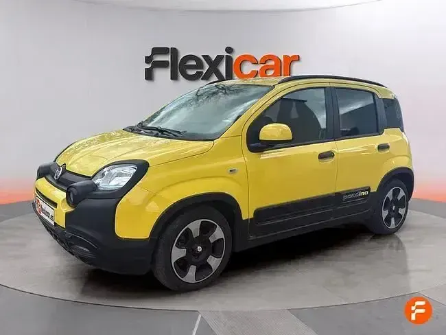Usado Fiat Panda Cross Cross 70 CV (51 kW) 2024 Amarillo Utilitario