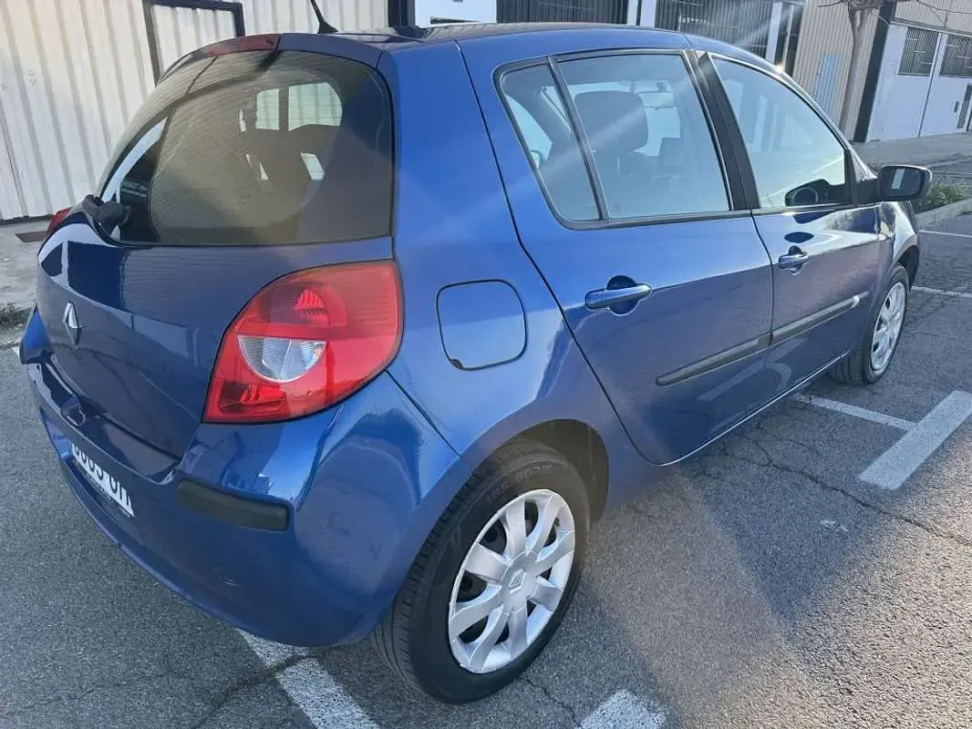 Usado Renault Clio Business 68 CV (50 kW) 2008 Azul Utilitario
