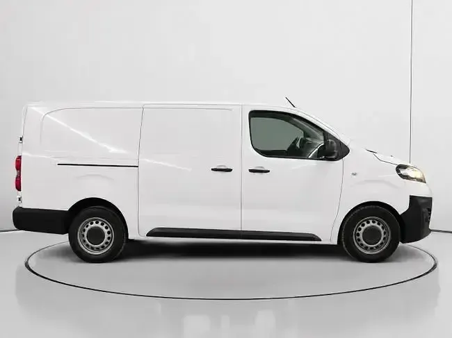 Usado Opel Vivaro-e Combi S 102 CV (75 kW) 2022 Blanco Monovolumen