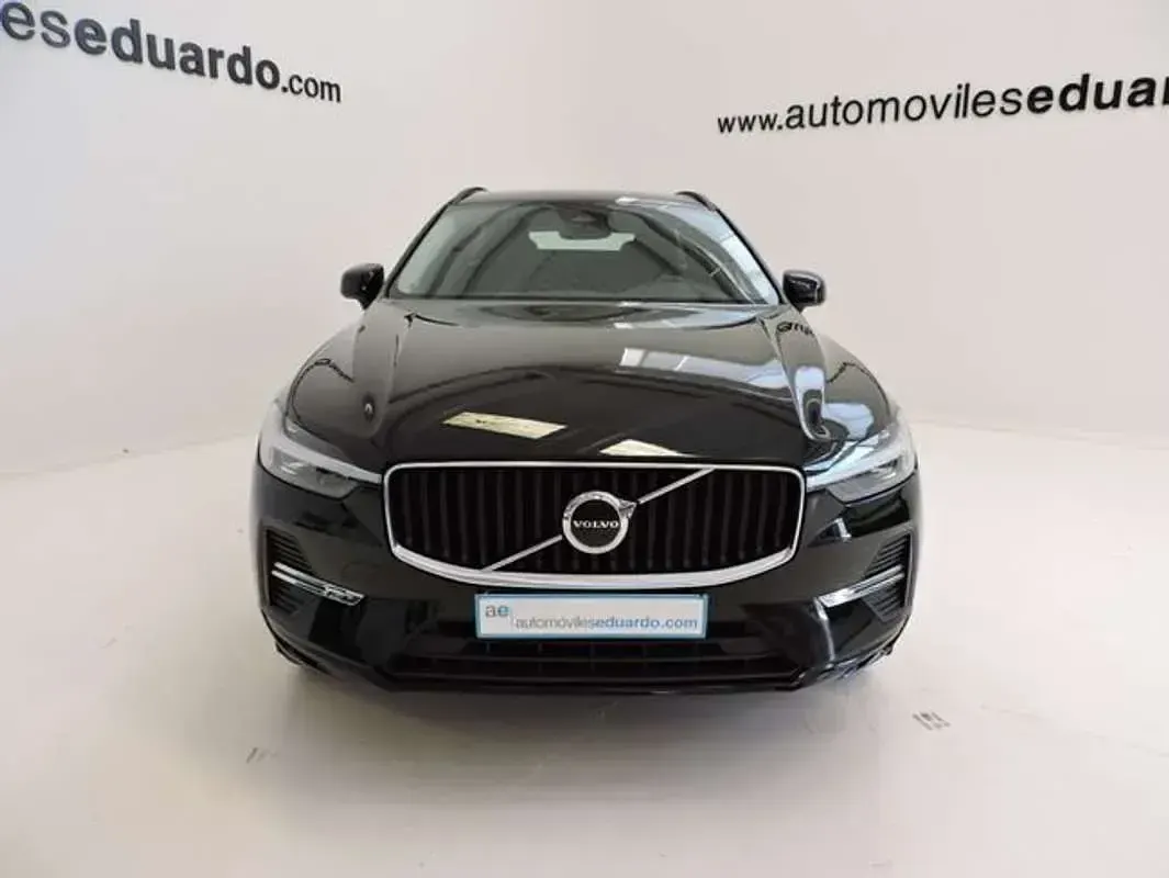 Usado Volvo XC60 Plus 197 CV (144 kW) 2022 Negro SUV
