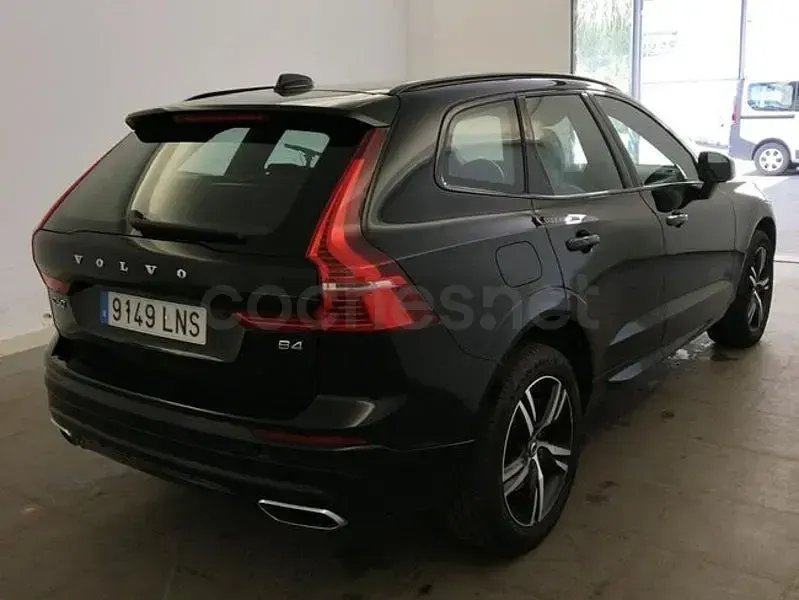 Usado Volvo XC60 R-Design 197 CV (144 kW) 2021 Negro SUV