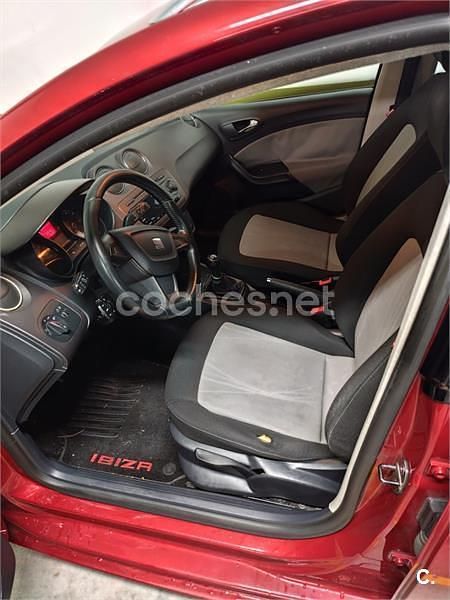 Begagnad Seat Ibiza ST Style 90 HK (66 kW) 2013 Röd Kombi