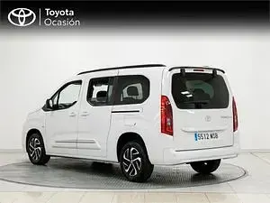 Usado Toyota Proace City Active 130 CV (95 kW) 2024 Blanco Monovolumen