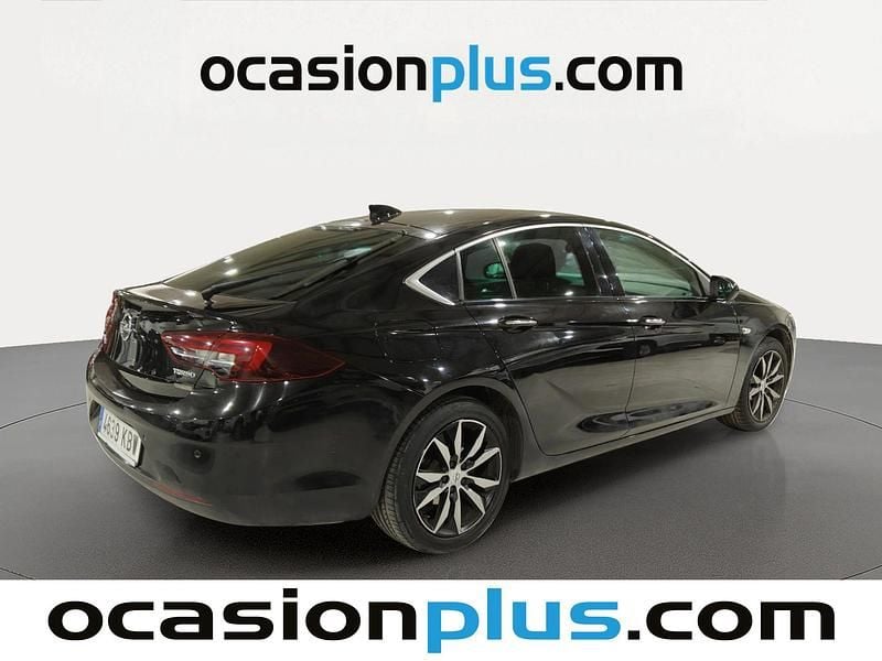 Usado Opel Insignia Excellence 166 CV (122 kW) 2017 Negro Monovolumen