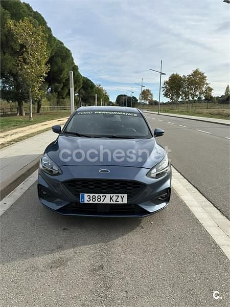 Usado Ford Focus ST-Line 125 CV (91 kW) 2019 Azul Berlina