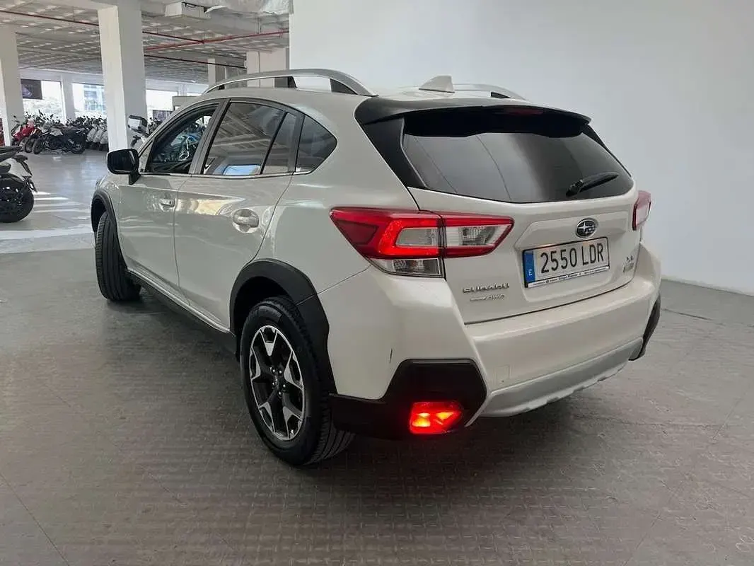 Usado Subaru XV Sport 114 CV (83 kW) 2019 Blanco SUV
