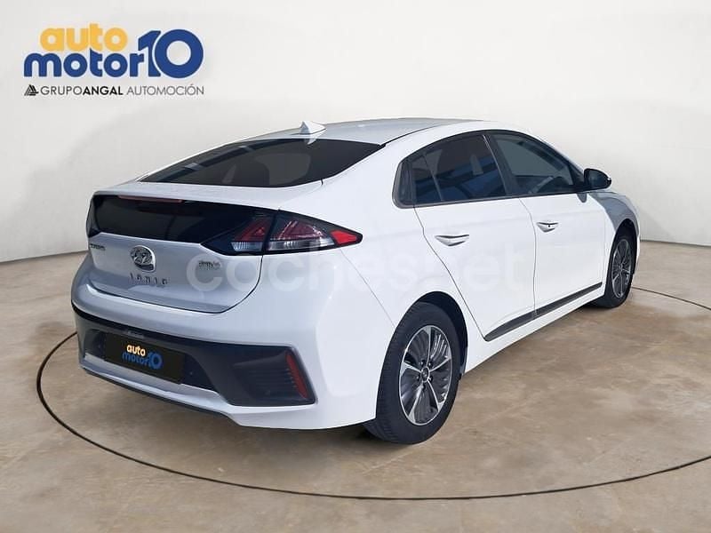 Usado Hyundai Ioniq 141 CV (103 kW) 2021 Blanco Utilitario