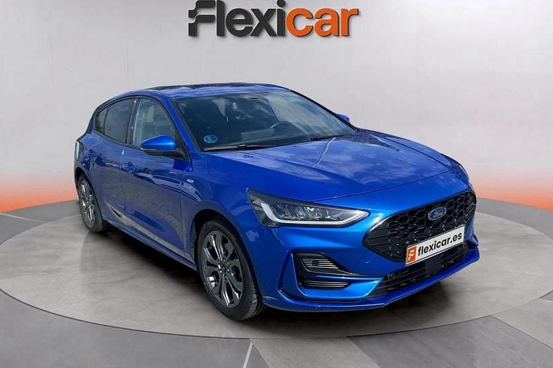 Azul Usado 2023 Ford Focus ST-Line Berlina | 16.490 € (Buen precio) - Imagen 1/4