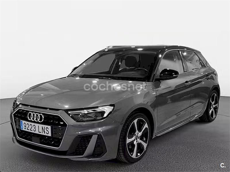 Usado Audi A1 Sportback S-Line 110 CV (80 kW) 2021 Gris / plata Utilitario