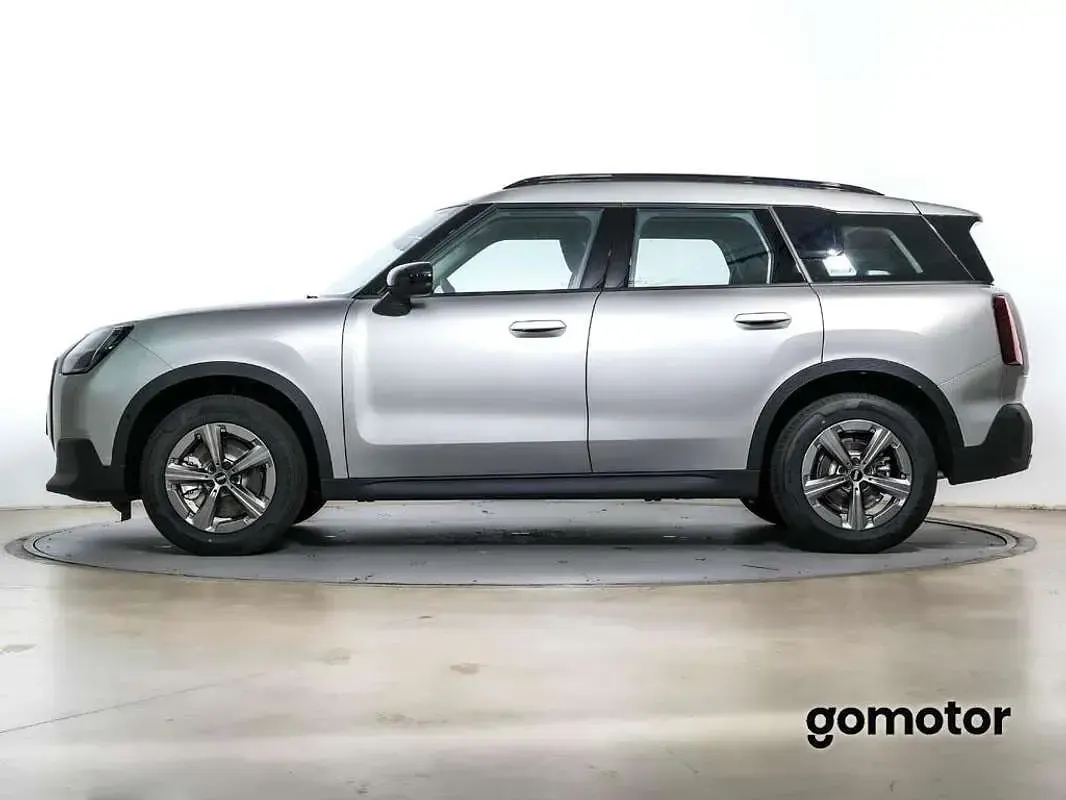 Usado Mini One Countryman Classic 170 CV (125 kW) 2024 Gris SUV