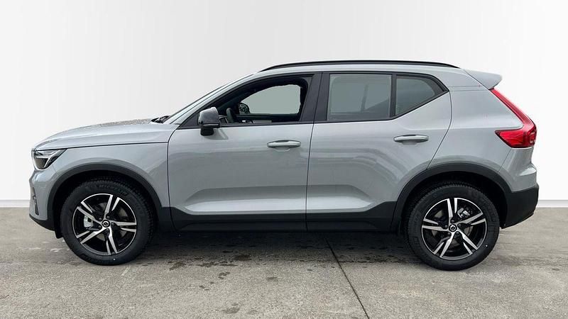 Nuevo Volvo XC40 Plus 163 CV (119 kW) 2025 Gris SUV