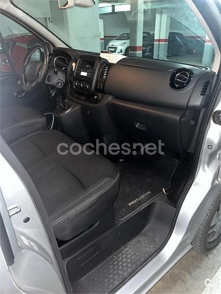 Gris / plata Usado 2021 Nissan NV300 Premium Edition Van | 25.000 € (Un poco caro) - Imagen 1/4