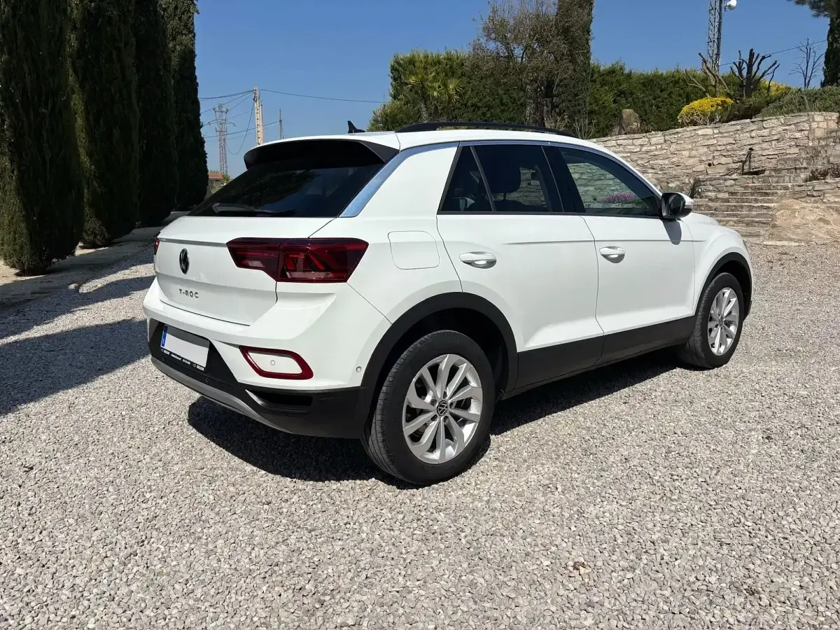 Usado VW T-Roc Life 150 CV (110 kW) 2022 Blanco SUV