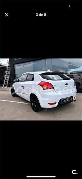 Usado Kia Ceed 109 CV (80 kW) 2008 Blanco Utilitario