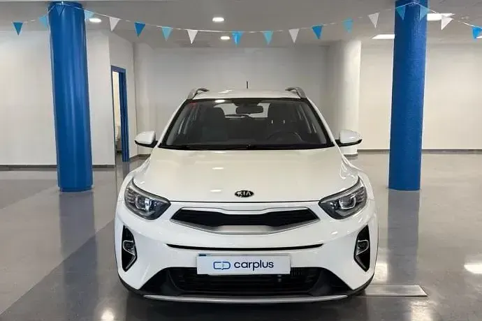 Usado Kia Stonic 100 CV (73 kW) 2021 SUV
