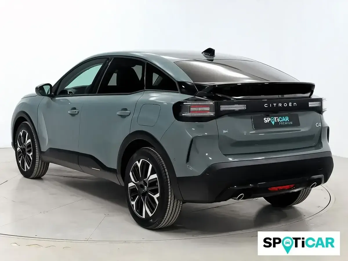 Nuevo Citroën C4 131 CV (96 kW) 2026 Verde SUV