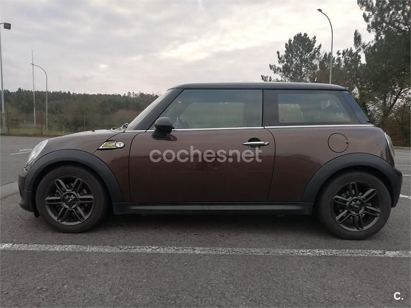 Usado Mini Cooper 120 CV (88 kW) 2011 Marrón Utilitario