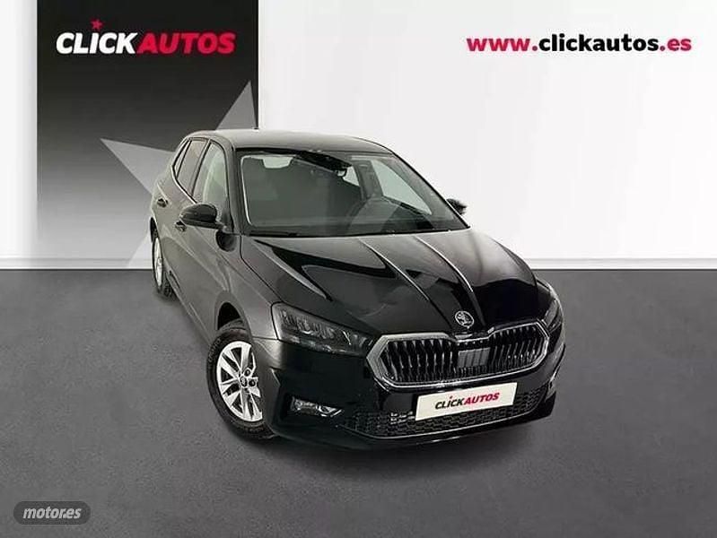 Usado Skoda Fabia Selection 115 CV (84 kW) 2025 Negro Utilitario