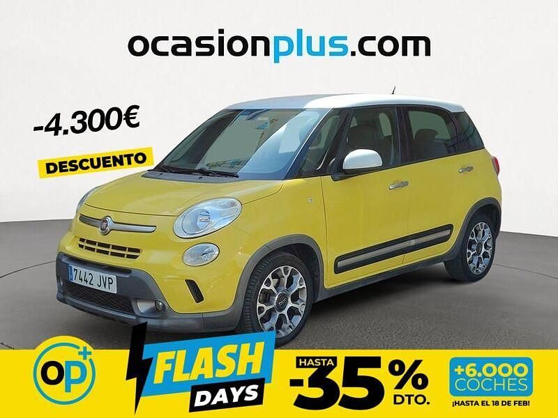 Usado Fiat 500L S 105 CV (77 kW) 2016 Amarillo Monovolumen