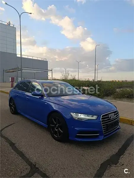 Usado Audi A6 Exclusive 190 CV (139 kW) 2016 Azul Familiar