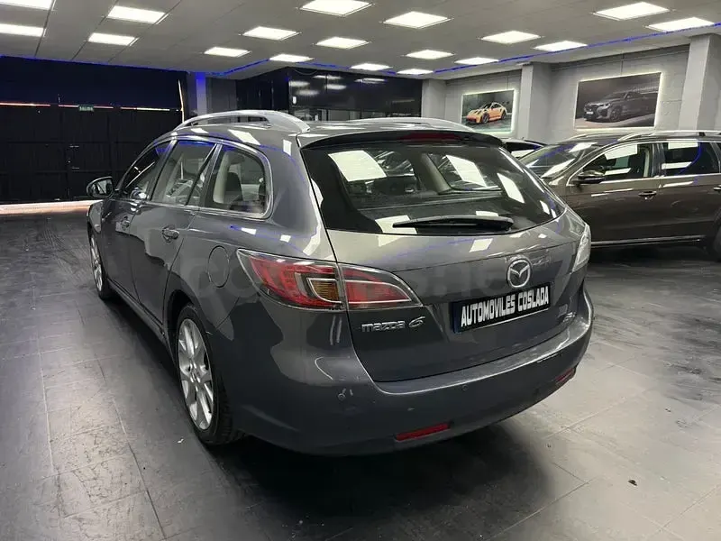Usado Mazda 6 140 CV (102 kW) 2008 Gris / plata Familiar