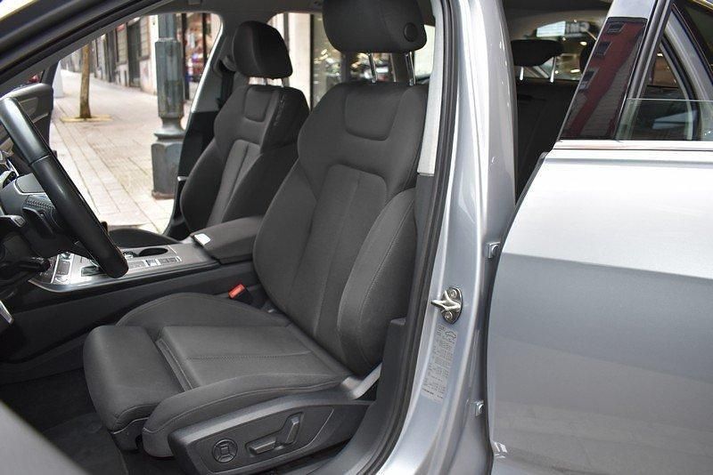 Usado Audi A6 Sport 286 CV (210 kW) 2019 Plata florete Familiar