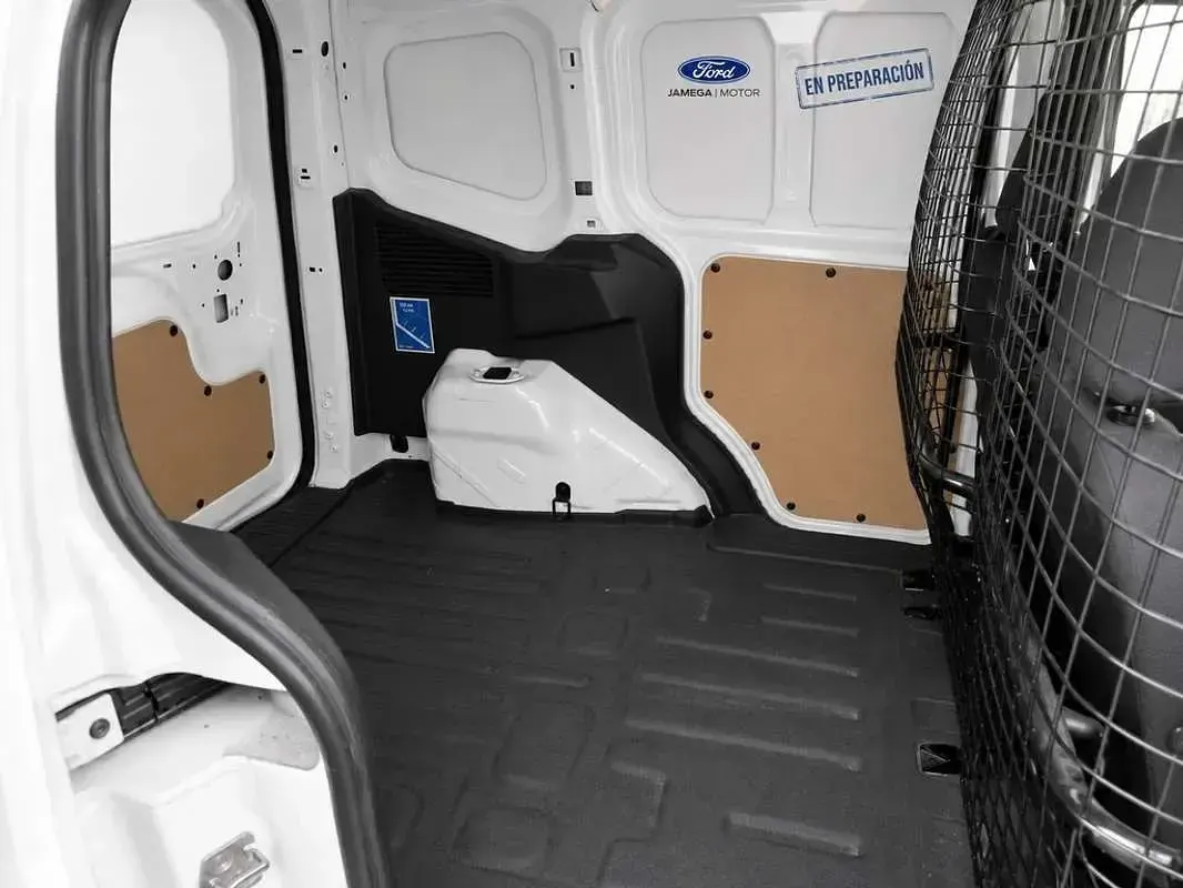Usado Ford Transit Trend 102 CV (75 kW) 2020 Blanco Van