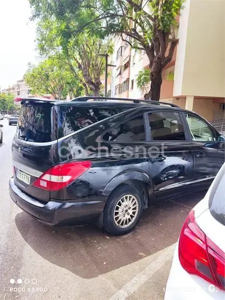 Usado SsangYong Rodius Limited 165 CV (121 kW) 2007 Negro Monovolumen