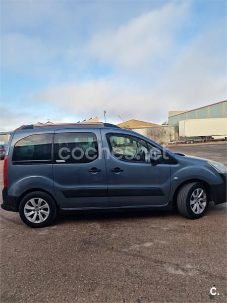 Usado Citroën Berlingo XTR 110 CV (80 kW) 2011 Azul Monovolumen