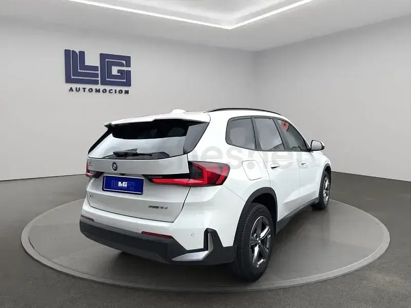 Usado BMW X1 150 CV (110 kW) 2023 Blanco SUV