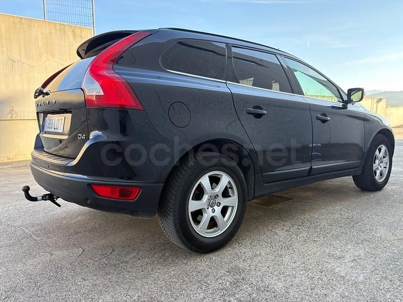Usado Volvo XC60 R-Design 163 CV (119 kW) 2013 Negro SUV