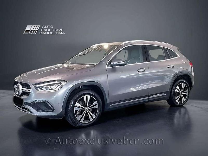 Gris / plata Usado 2023 Mercedes GLA250 SUV | 39.500 € (Buen precio) - Imagen 1/4