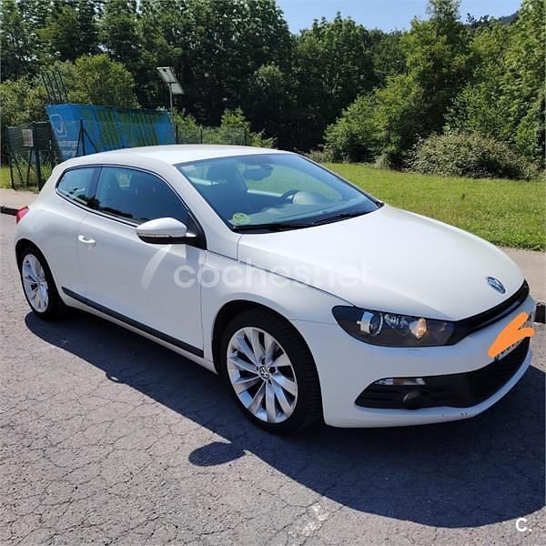 Blanco Usado 2010 VW Scirocco Coupe | 7100 € (Precio justo) - Imagen 1/4