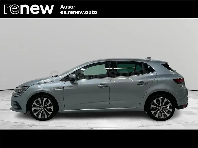 Usado Renault Mégane Zen 160 CV (117 kW) 2021 Gris / plata Berlina