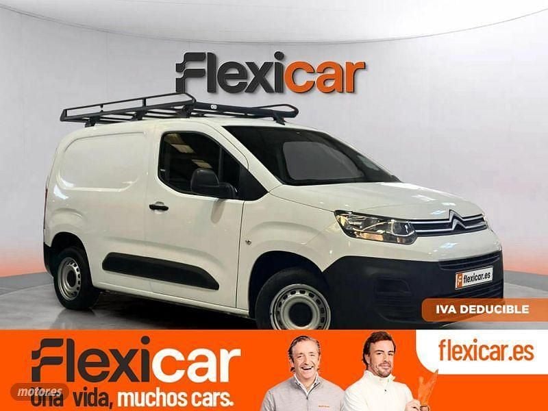 Usado Citroën Berlingo Live 102 CV (75 kW) 2020 Blanco Monovolumen