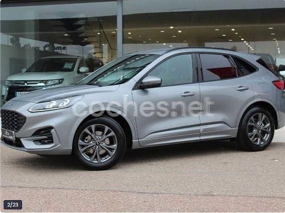 Gris / plata Usado 2022 Ford Kuga ST-Line SUV | 21.800 € (Precio justo) - Imagen 1/4