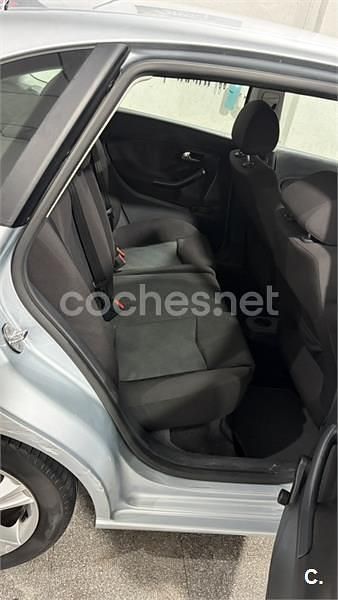 Usado Seat Ibiza Sport 64 CV (47 kW) 2005 Gris / plata Utilitario
