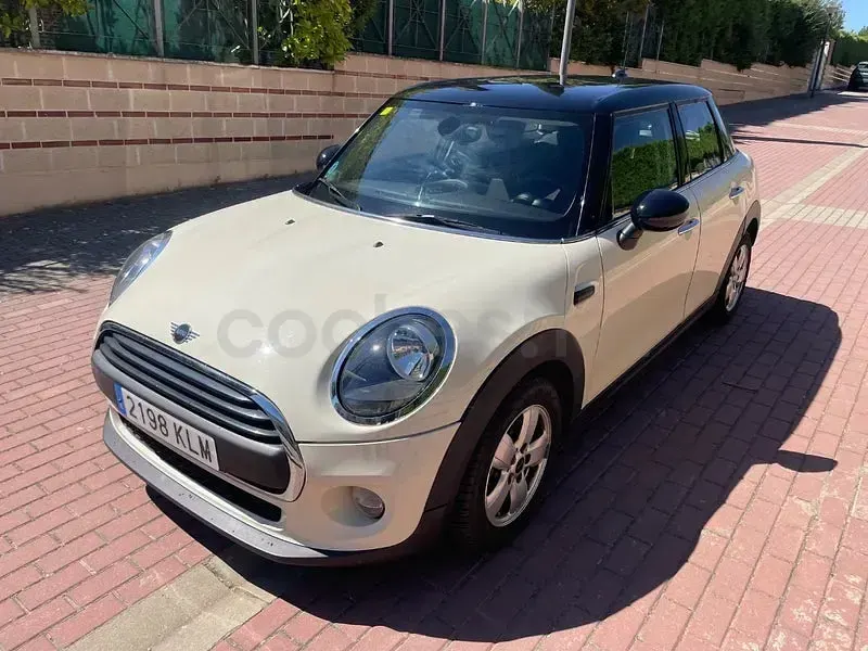 Usado Mini One D 95 CV (69 kW) 2018 Blanco Utilitario