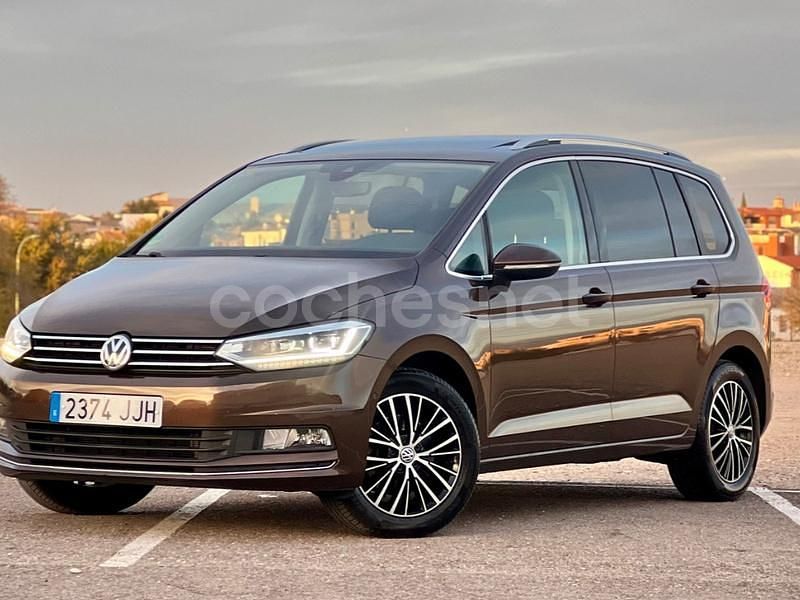 Marrón Usado 2015 VW Touran Sportline Monovolumen | 14.499 € (Precio justo) - Imagen 1/4