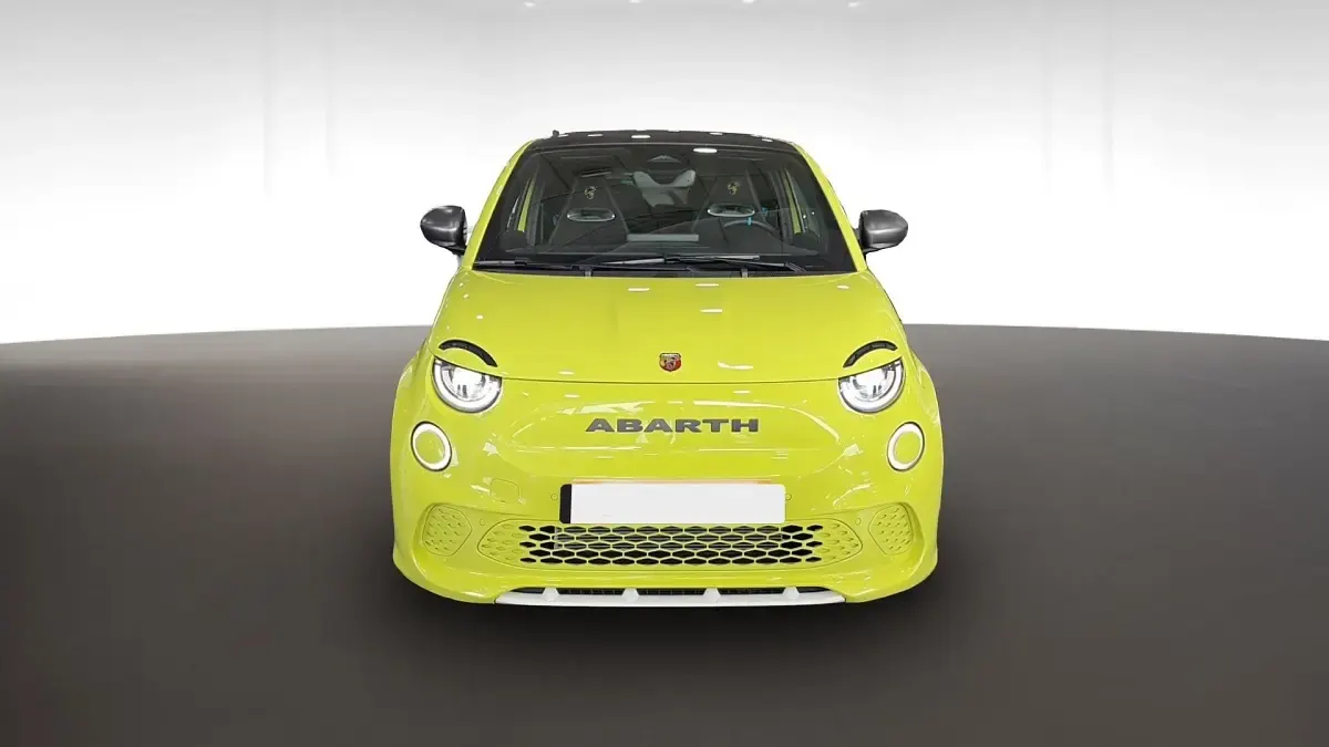Nuevo Abarth 500e Turismo 113 kW (154 CV) 2025 Verde acido Utilitario