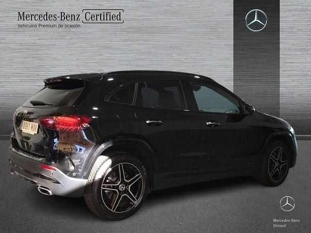 Usado Mercedes GLA250 AMG line 218 CV (160 kW) 2025 Negro noche SUV