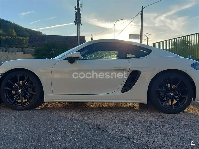 Usado Porsche 718 Cayman 300 CV (220 kW) 2017 Blanco Coupe