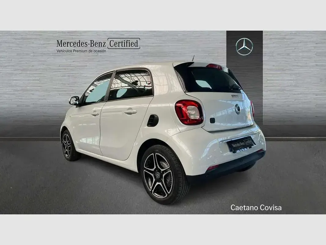 Usado Smart ForFour Electric Drive 60 kW (82 CV) 2018 Blanco Utilitario